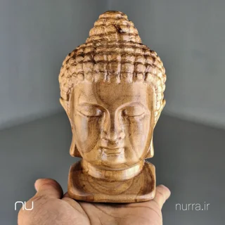 نما رو به رو مجسمه چوبی بودا